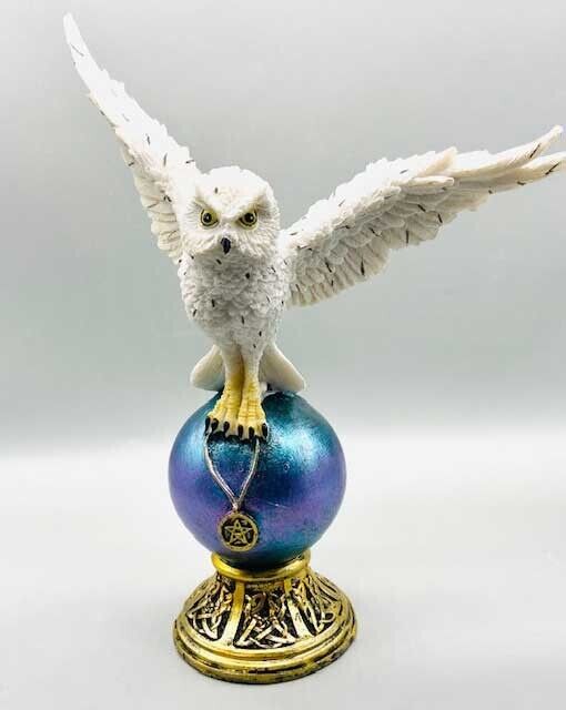 Flying Owl on Ball 8 1/2" image 0