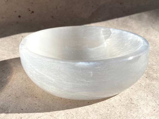 Selenite Oval Bowl 4" image 0